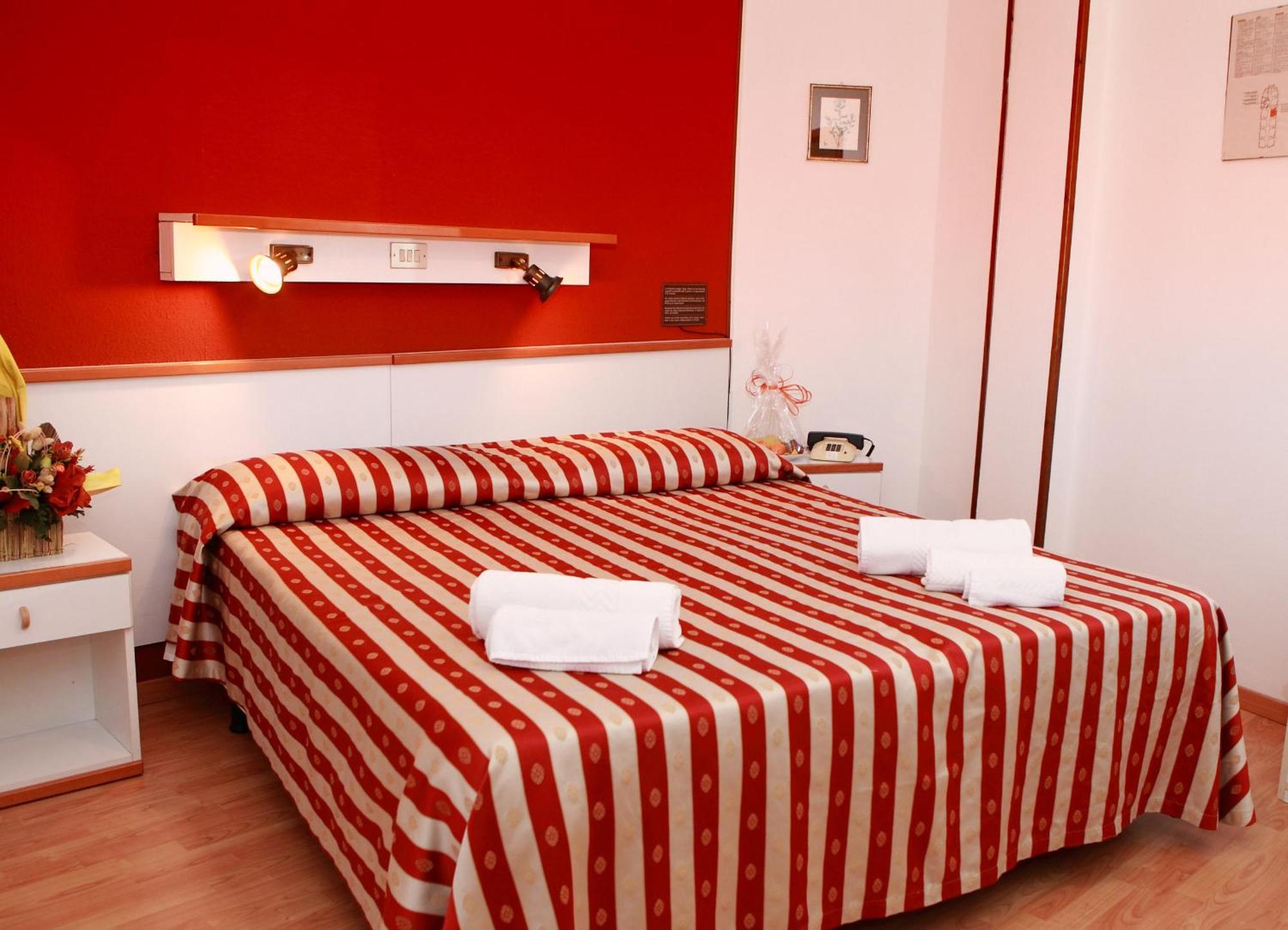 Hotel American