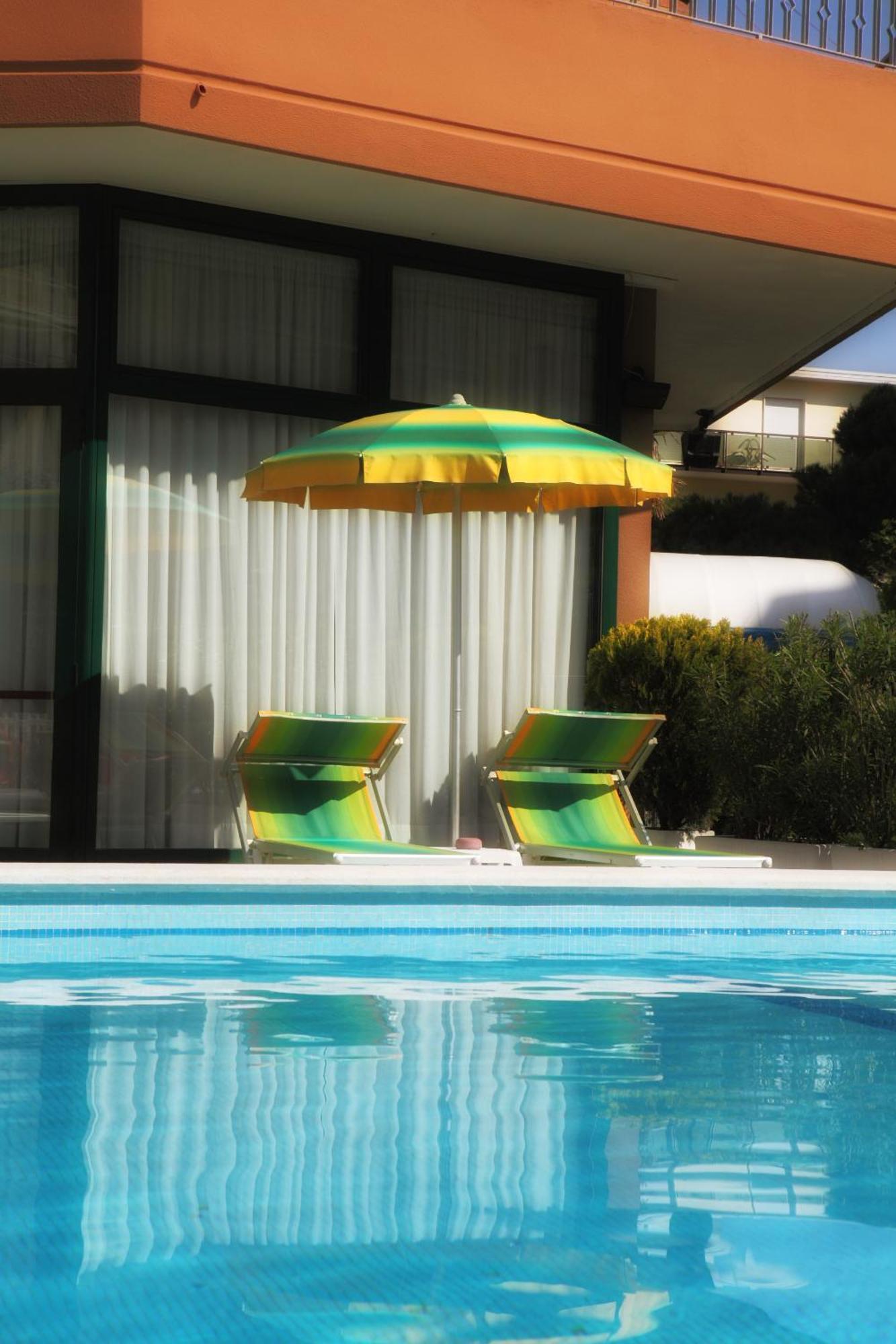 Hotel American