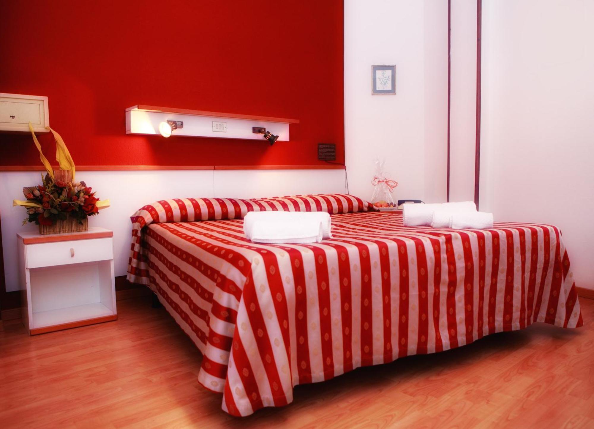 Hotel American